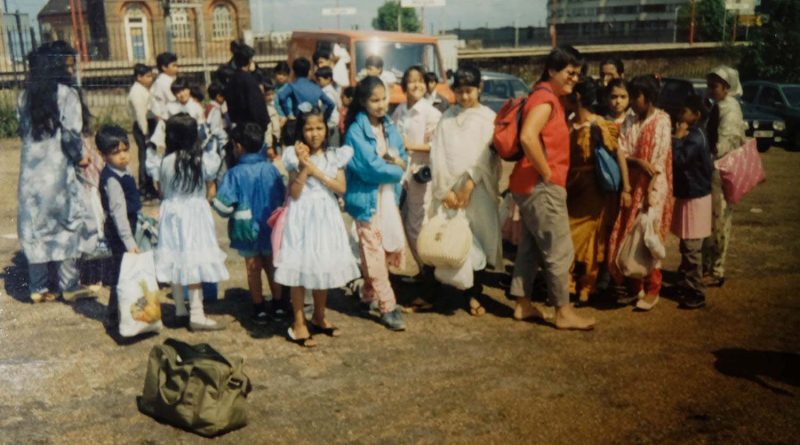 A snapshot of children attending Boundary Community School in Tower Hamlets from the 1980s. Photo courtesy of Salim Allah.